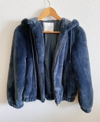 【AMERICAN EAGLE】アメリカンイーグル　ファージャケット　ネイビー