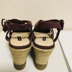 未使用 PARADIS COULEUR サンダルの画像