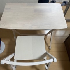 ニトリ　折りたたみデスク&チェア
