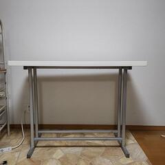ニトリのカウンターテーブルの画像