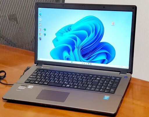 巨大17インチ/フルHD/グラフィックボード搭載【win10+win11 起動7秒 CPUスコア5840】i7 SSD240GB office JW-CAD