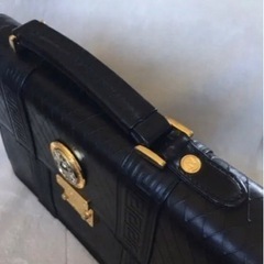 ヴェルサーチ　ハンドバック　カバン　黒　革の画像