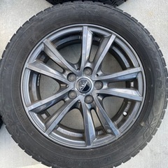 ホイール(15インチ)付きスタッドレスタイヤ4本セット185/60R15グッドイヤーアイスナビの画像