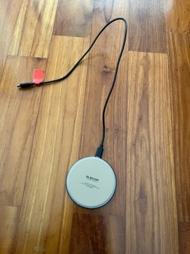 ELECOMワイヤレス充電器