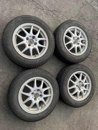 値下げ！　スタッドレスタイヤ　ヨコハマタイヤ　アイスガード　14インチ