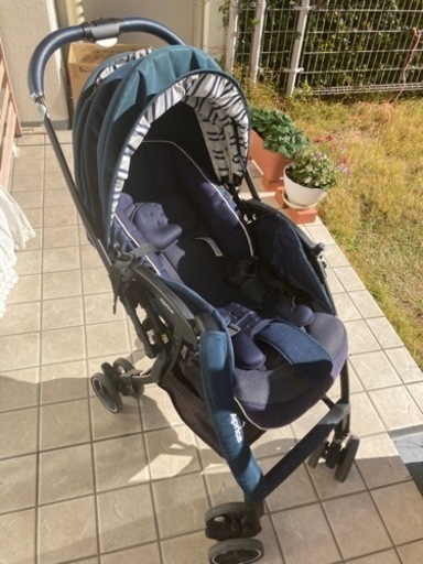 ✳︎タイヤ交換済✳︎  アップリカ　ベビーカー　ラクーナクッション