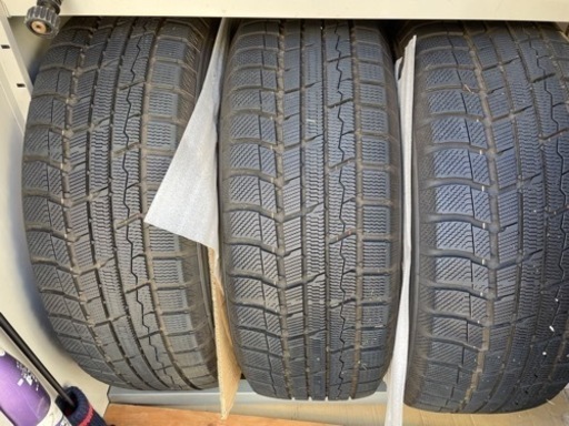225/60R17 スタッドレスタイヤ　アルファード/ヴェルファイア
