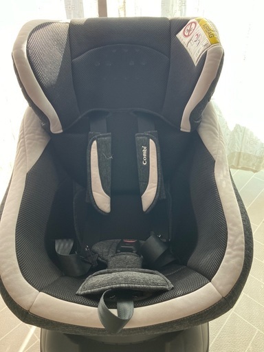 コンビチャイルドシート　isofix