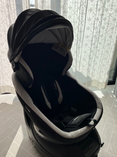 コンビチャイルドシート　isofix