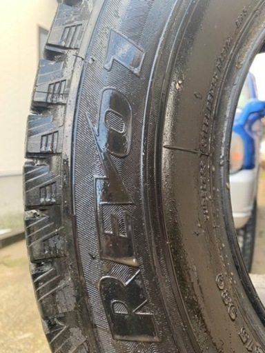 BS REVO1 215/70R15 98Q  4本セット　バリ山　値引き可