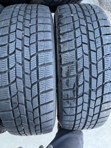 185/60R15 グッドイヤー　スタッドレス　バリ溝