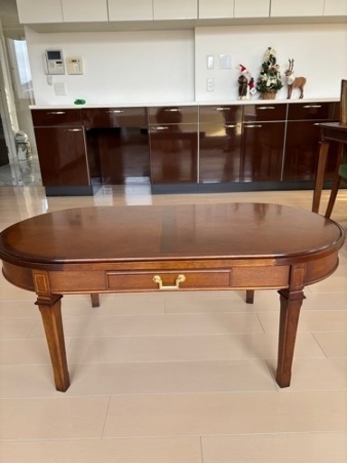 マルニリビング家具　テーブル