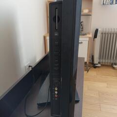 取り引き中　東芝40インチ液晶テレビ、TVボード付の画像