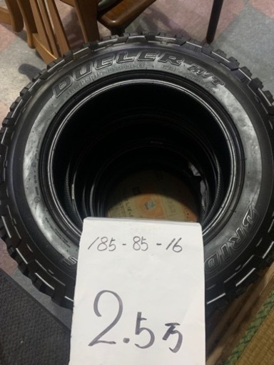 ジムニー　ジムニー　4wd タイヤ