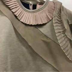 美品 ヌメロヴェントゥーノ N°21 トレーナーの画像