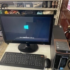 レノボ　Lenovo デスクトップパソコン　一式　HDMIケーブル付属