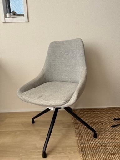 Kanademono  Swivel - Modern　シンプルモダンな回転チェア