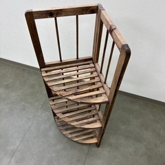 ウッド コーナー棚の画像