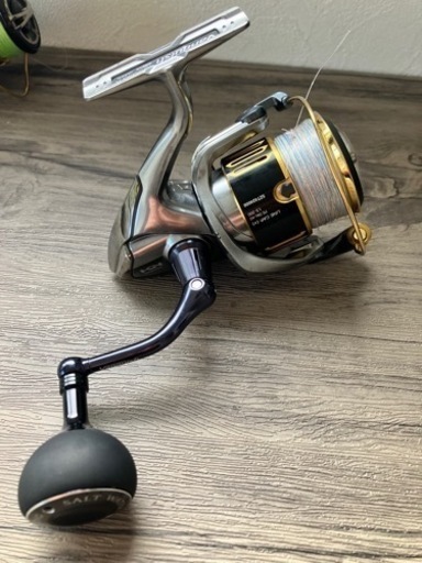 ヴァンキッシュ　16 4000xg リール　釣り