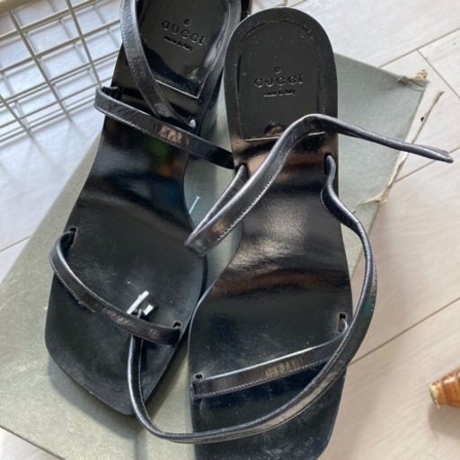 グッチ　GUCCI サンダル　黒　23センチ