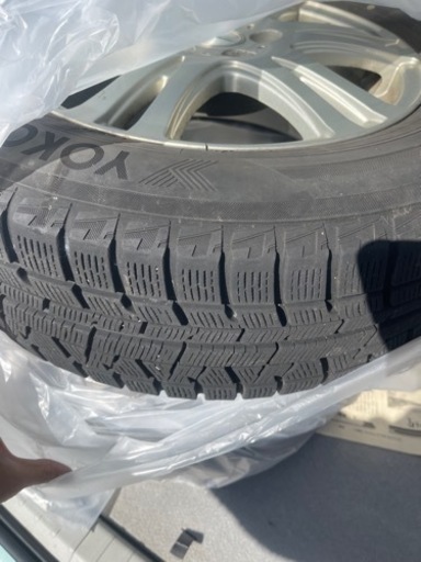 プリウス用　スタッドレスタイヤ　195/65R15