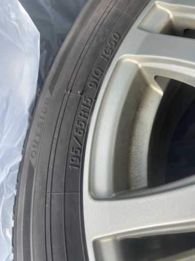 プリウス用　スタッドレスタイヤ　195/65R15