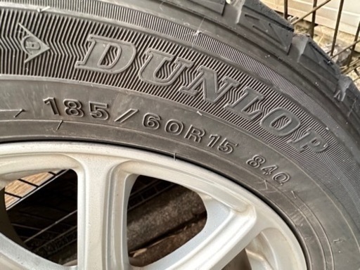 お取引先決まりました   スタッドレスタイヤ ホイールセット 4本  185/60R15 19年製