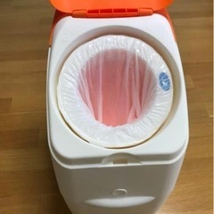 アップリカ　おむつゴミ箱　あげます12/12まで募集の画像