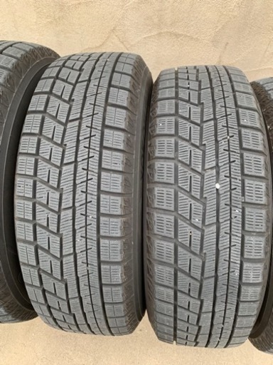 日産セレナ用　スタッドレスタイヤ　中古