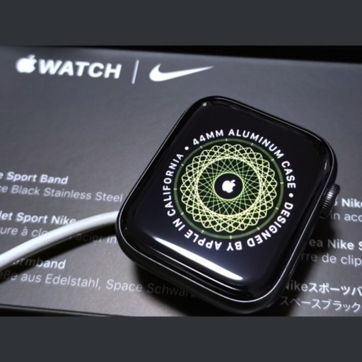 《最大容量100%》44mm Apple Watch Nike Series6 GPS /ナイキ /ナイキモデル《充電器あり》