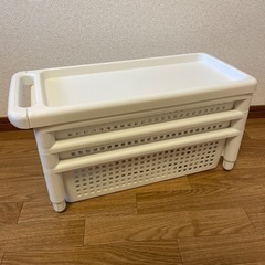 コーナン 取っ手付きワゴン　スリム４段の画像