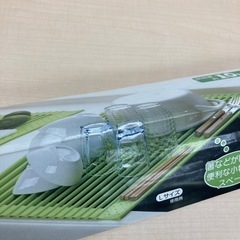 ★激安★くるくるシリコン水切り　Mサイズ