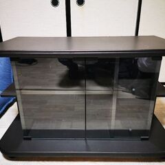 テレビラック