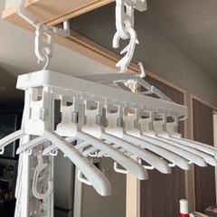 8連ハンガー（ニトリ）×2セット