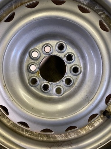 195/65R15 スタッドレスタイヤ