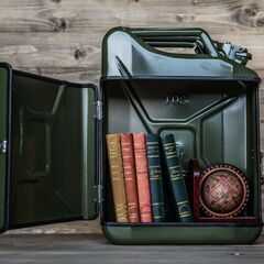 新品★スロバキア発「JERRYCAN 10L GIFTSET」グリーンの画像