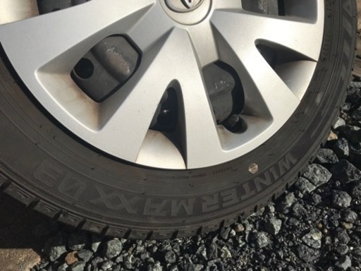 スタッドレスタイヤ　165/65R14