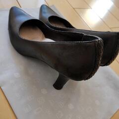 ロックポートのパンプス(22〜22.5cm)の画像