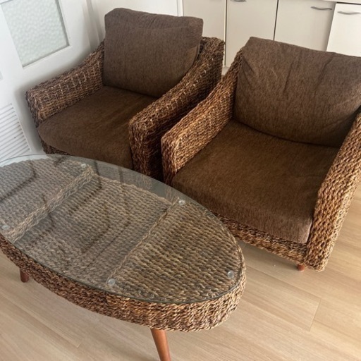 アジアンテイスト　アジアンチェア　アジアンテーブル　3点セット　　1人がけソファ　ローテーブル