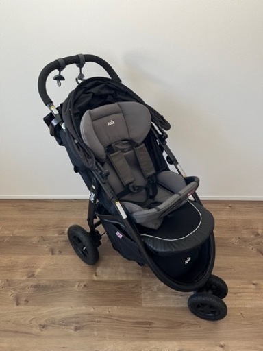 美品 Joie ジョイー ライトトラックス エア　三輪ベビーカー c/jow-02