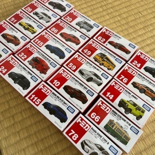 トミカ新品 まとめ売り 画像のもの全て計20個