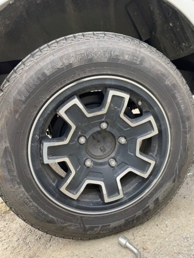 ジムニー スタッドレスタイヤ　ホイール付き4本セット！