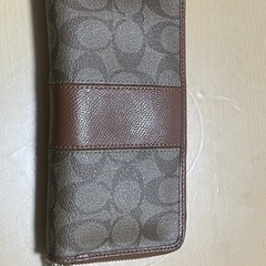 COACH長財布の画像