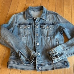 美品✴︎ZARAデニムジャケットMサイズ