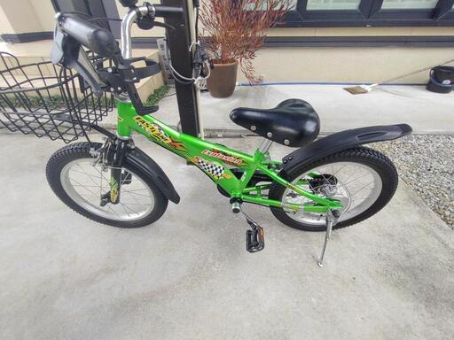 16インチの子供用の自転車
