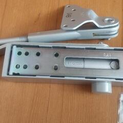 ドアクローザ　リョービの画像