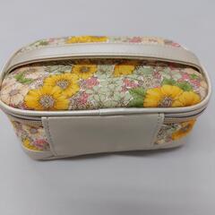 リバティ　ポーチ（鏡付き）の画像