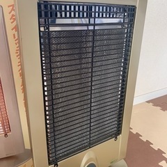 IRON スリム角型ハロゲンヒーターの画像