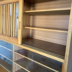 決まりました→食器棚の画像