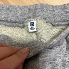 UNIQLO ユニクロ ボアスカート スウェット 130cmの画像